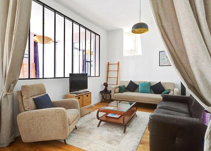 Bm-Cozy Elegance In The Marais